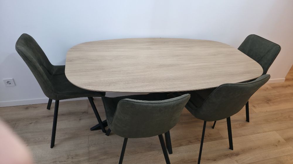 Masa Sufragerie/Bucatarie + Set 4 Scaune