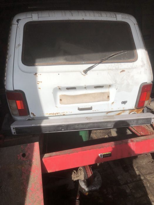 Продам ниву 2013 год с документами