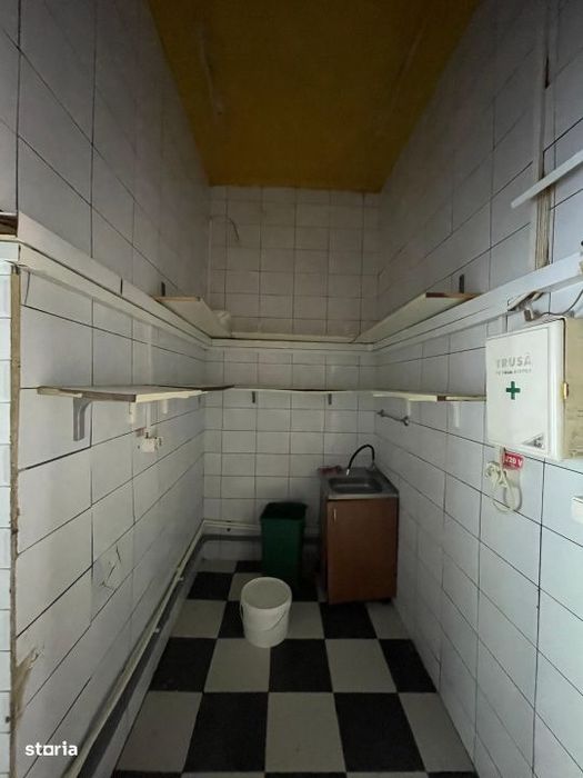 Spatiu comercial, 32 mp, zona Centru