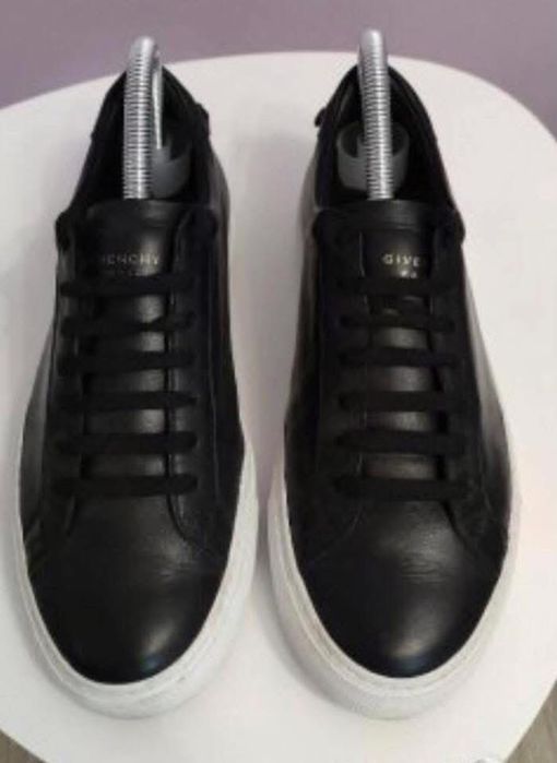 YSL, Zanotti, Givenchy, Jimmy Choo, MIchael Kors, Patrizia Pepe