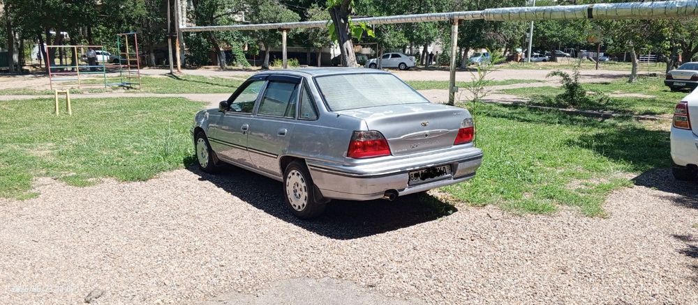 Nexia 1  sotiladi 1996