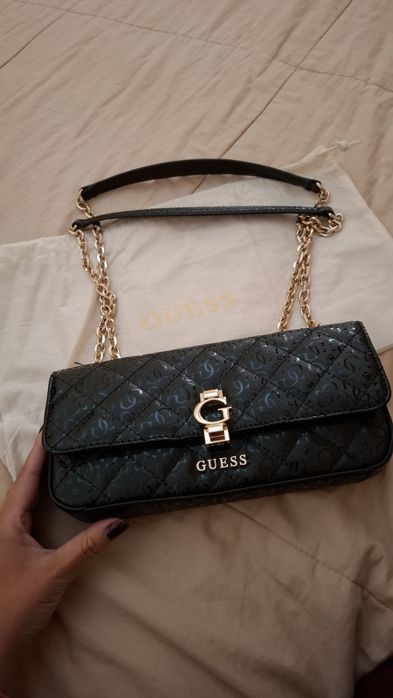 Чисто нова оригинална чанта Guess