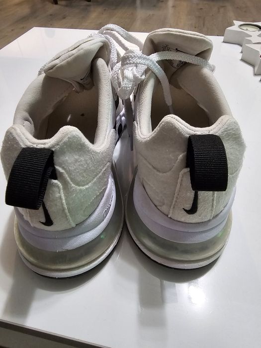 Nike Air Max 270 React