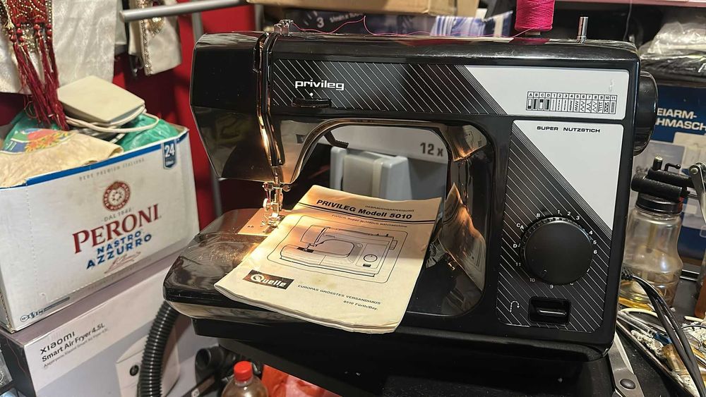 Masini motoare si pedale pentru cusut electrice