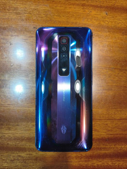 ZTE Nubia Red Magic 7