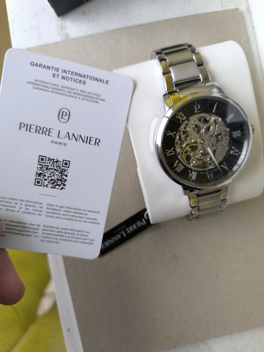 Чисто нов часовник Pierre Lannier 317B131