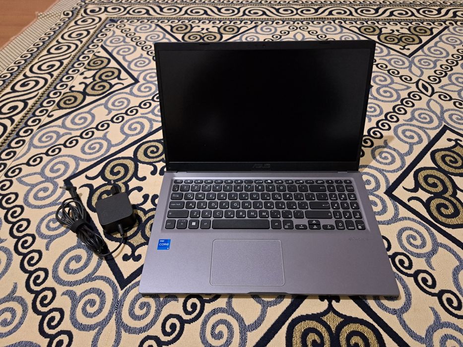 Asus Vivobook Core i5 1135g7