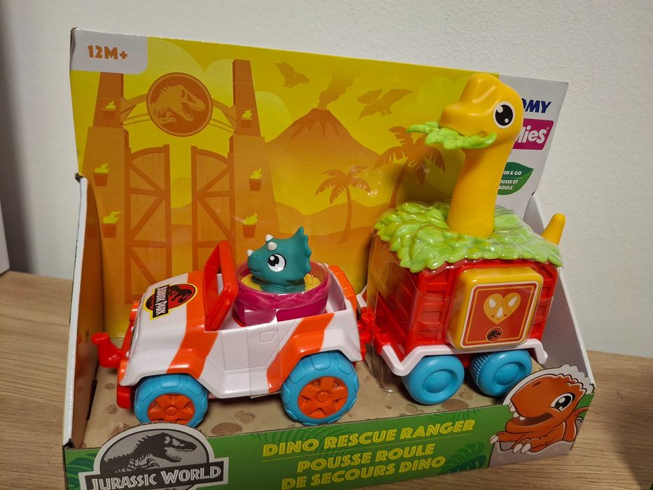 Vand lot cu 2 jucarii de la Tomy