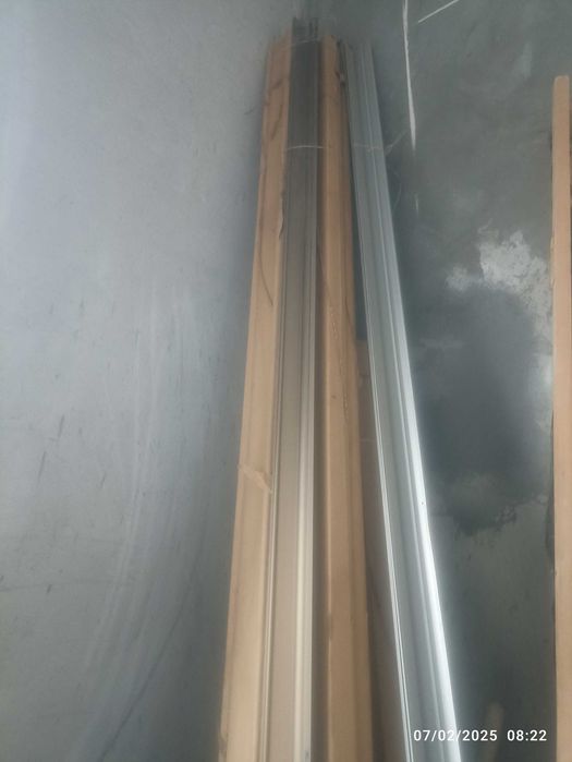 Уголок алумен 3 м