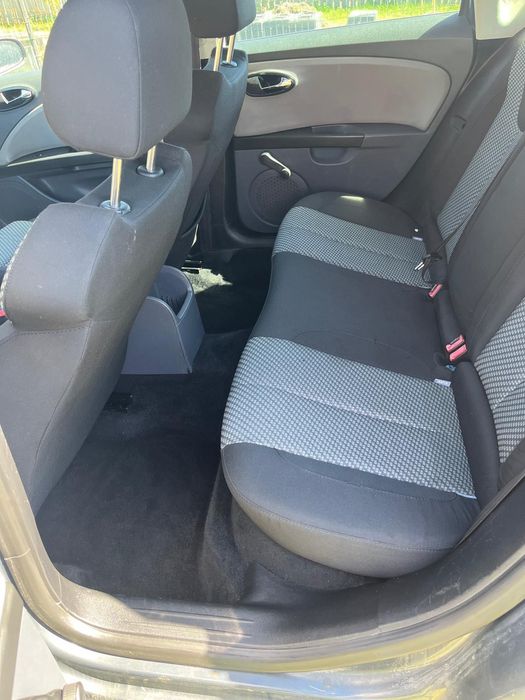 Vând Seat Leon 1.9