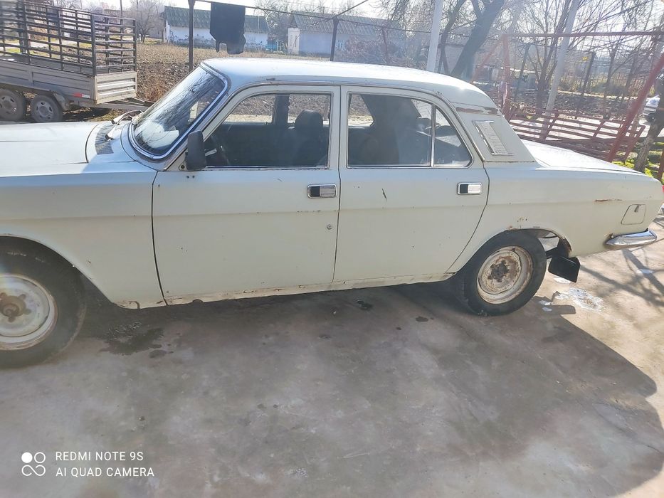 Tayyor pul topar moshina