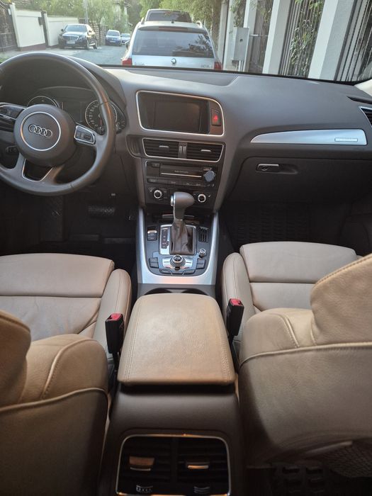 AUDI Q5 Quattro 2.0 TDI