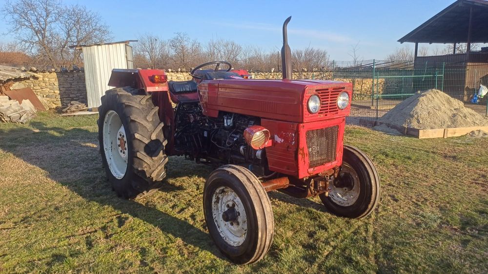 Tractor Utb Universal 445 cu CARTE RAR