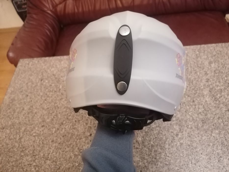 Ски каска межу М и Л размер и  три бр колела