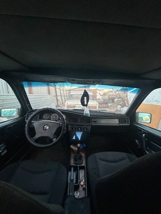 Продам мерседес 190