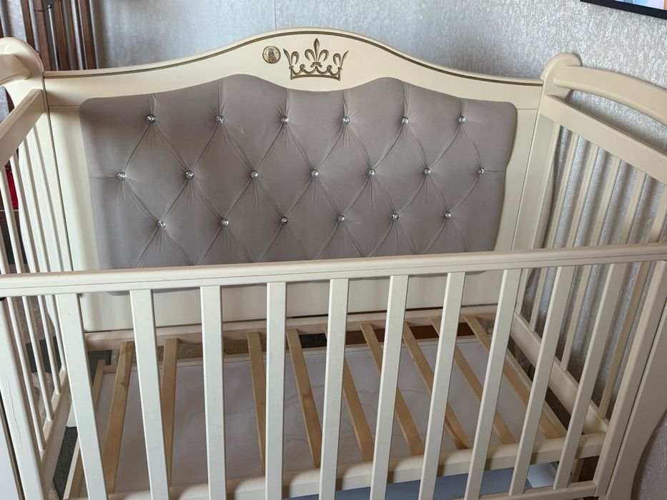 детская кроватка