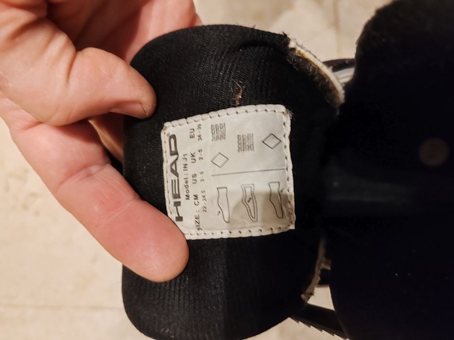 VIND PATINE gheață si strada.