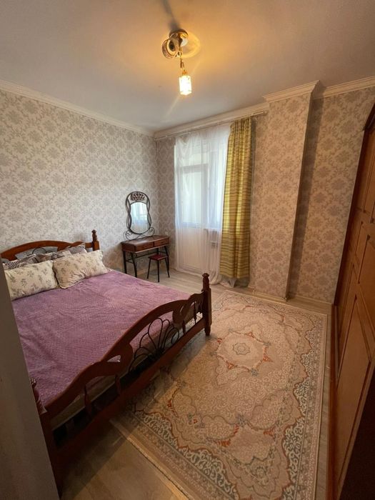 Нужна 1 девушка на подселение