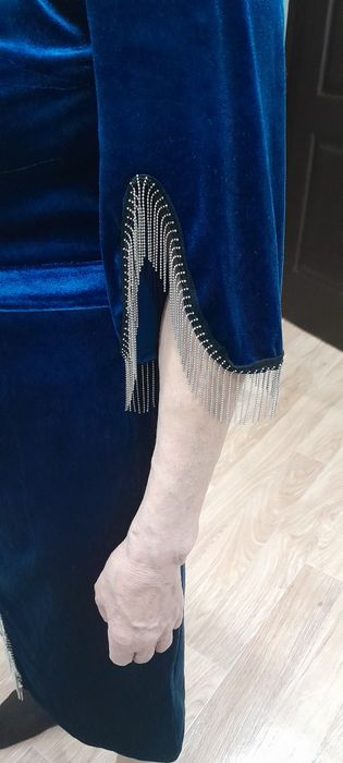 Продаётся платье