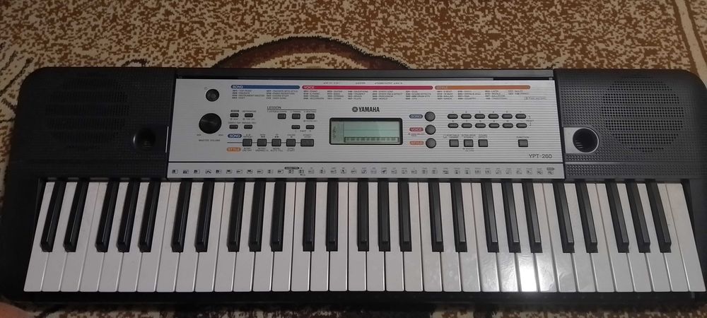 Синтезатор yamaha