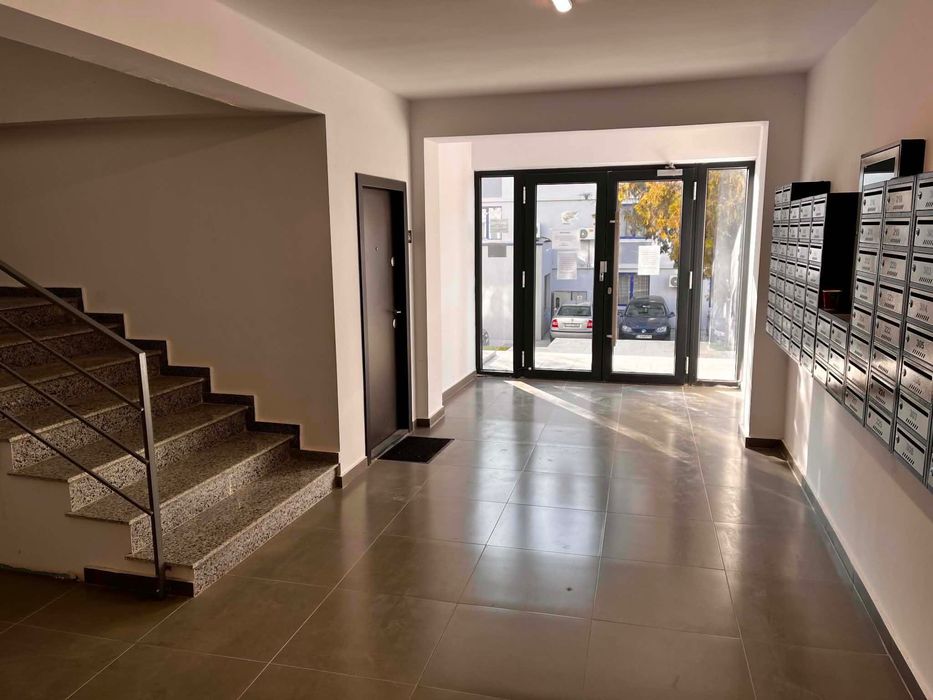 De închiriat studio pe perioada universitară