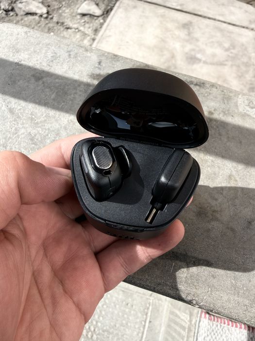 Microfon wireless JBL Quantum Stream