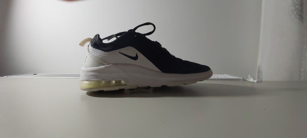 Adidasi nike mărimea 38