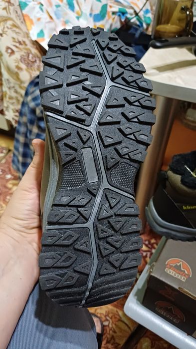 Ботинки новве утепленные