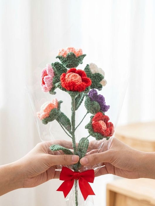 Ръчно плетени букети за 8-ми Март