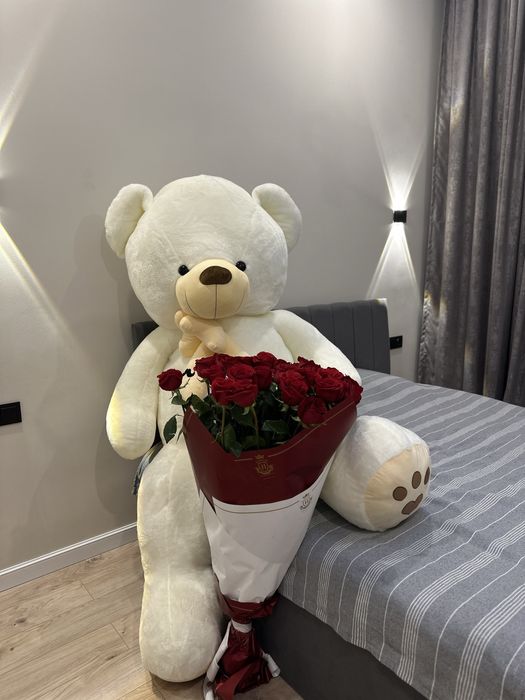 Продам Мишка 2 метра примерно в отличном состояние