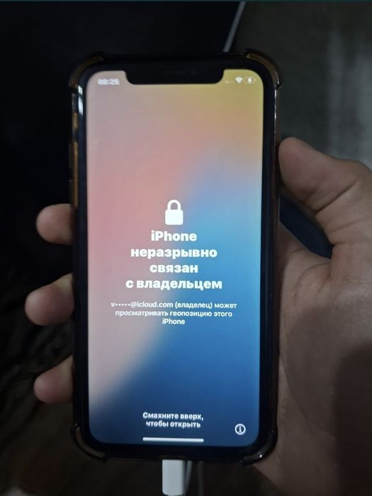 Айфон 11 64 Гб .