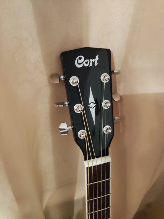Гитара электроакустическая Cort AD880 BK