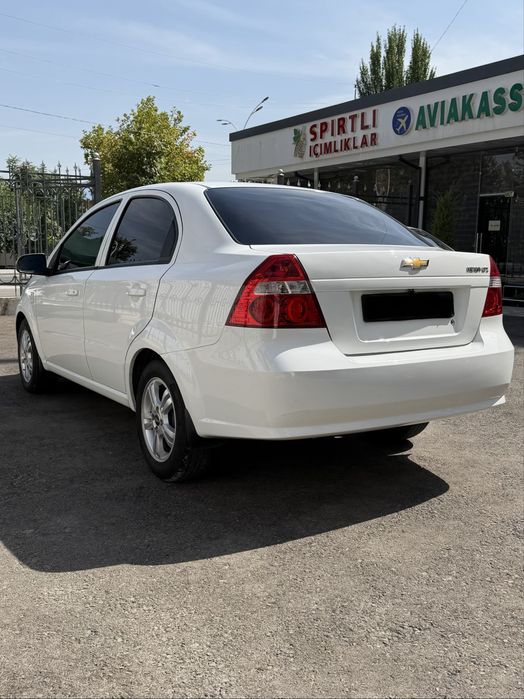 Nexia 3 avtomat benzinda boliwi 8.500