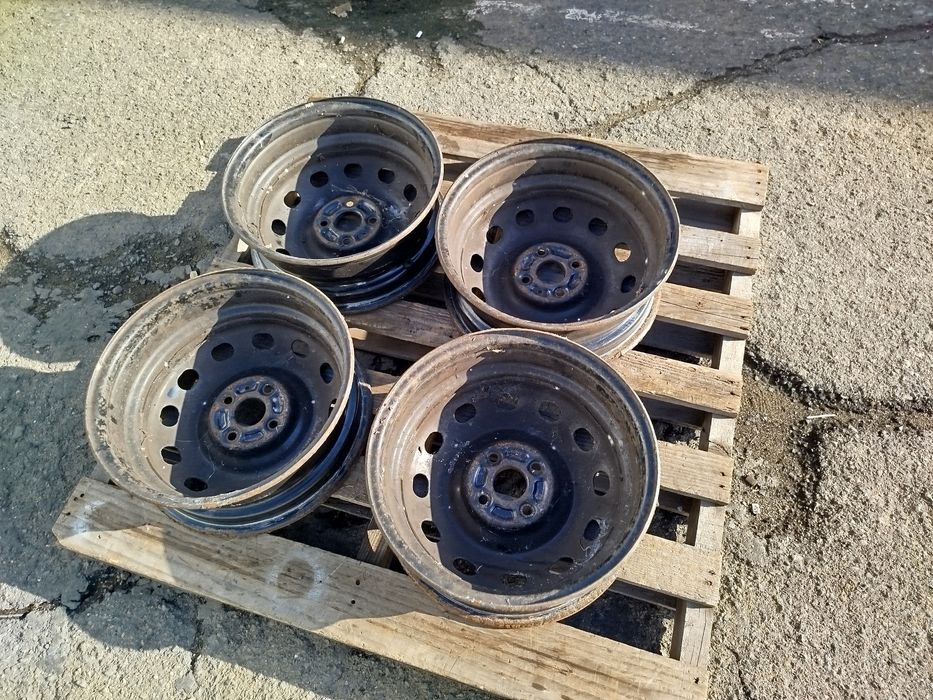 15 цола 4 х 100 мм Опел Агила/ Сузуки Сплаш - 5,5 инча / ЕТ 50