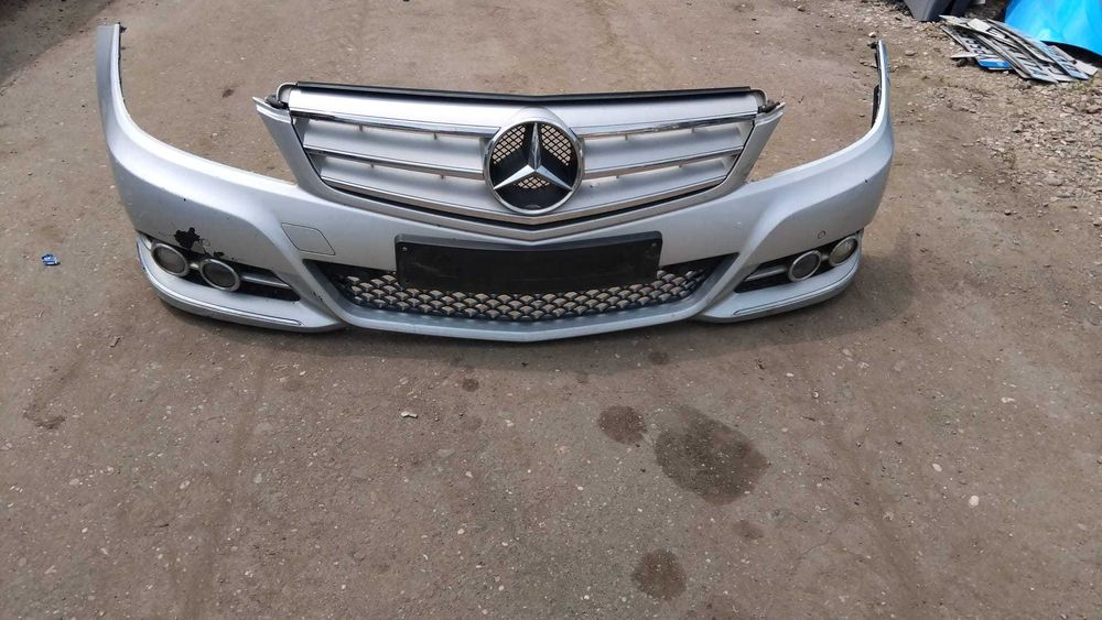 Bara fata Mercedes C Class W204 facelift an 2012