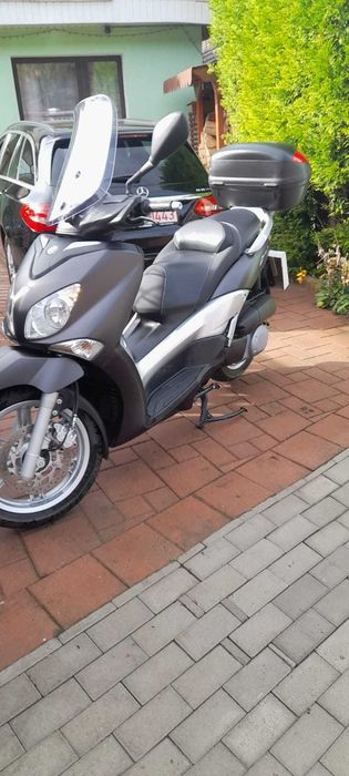 Yamaha X- city 250 – 2016 – 8.200 km – Stare excelentă