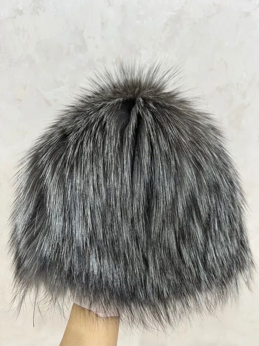 Шапка из меха чернобурки