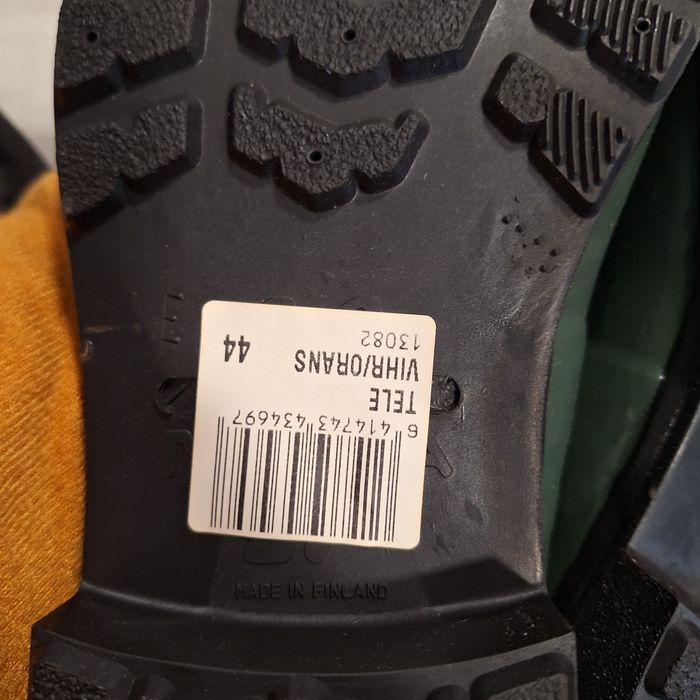 Cizme cu bombeu Nokia nr 44 noi