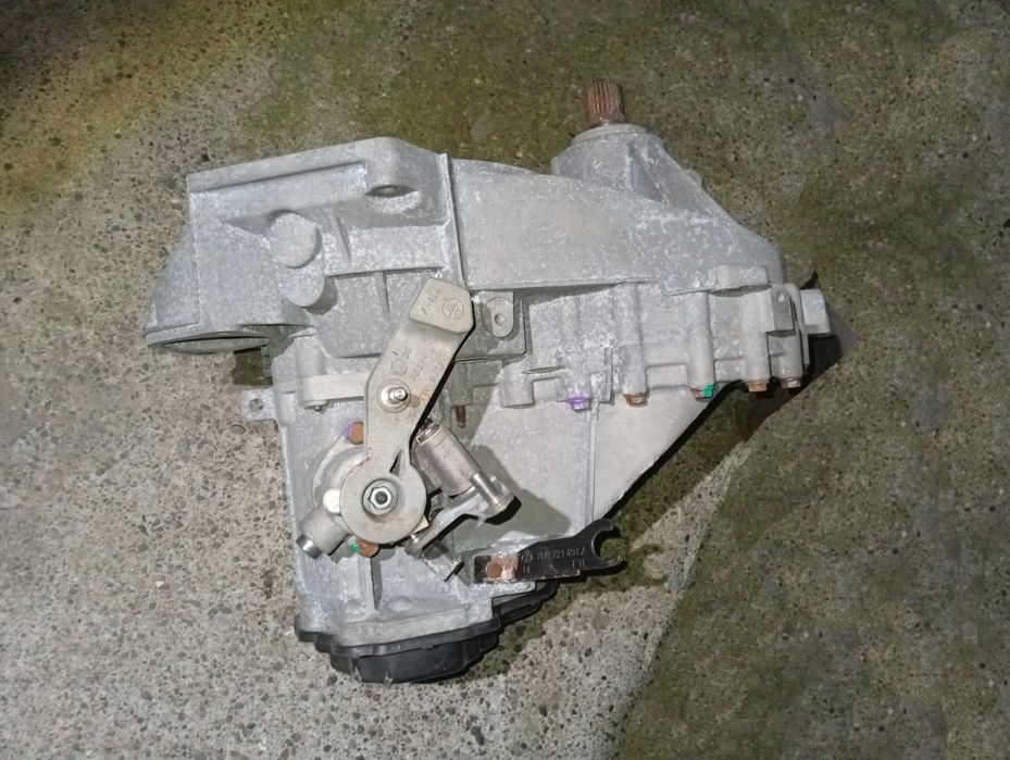 Cutie de Viteze Vw T5 1,9 TDI 2,0 1900 5 viteze Transporter Caravelle