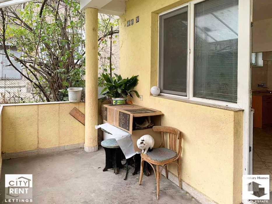 Дава се под наем Офис в Велико Търново, Център - 80 кв.м за 770 € - Снимка #8