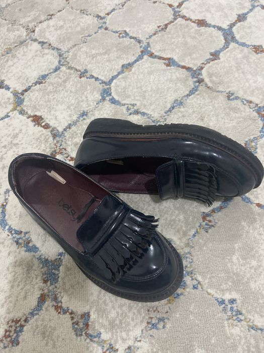 продаю обувь