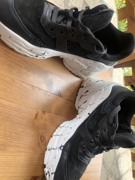 Дамски обувки