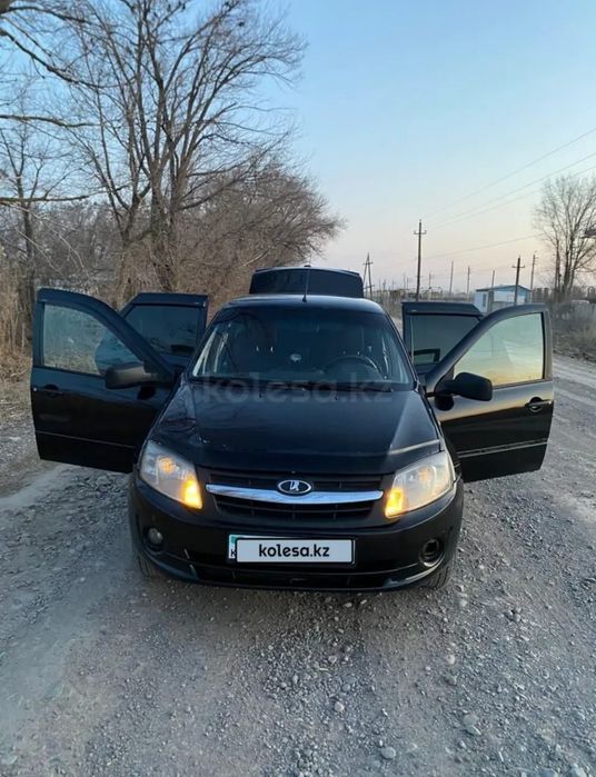 Продам Лада Гранта 2014год.