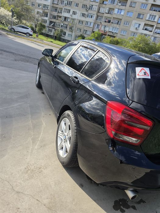 BMW  120 D 2013 година 116 к.с.