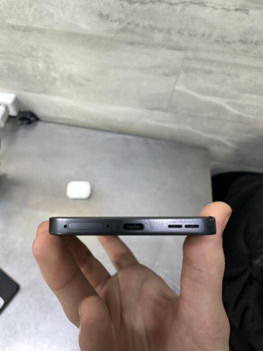 Продам Oppo Reno 13F