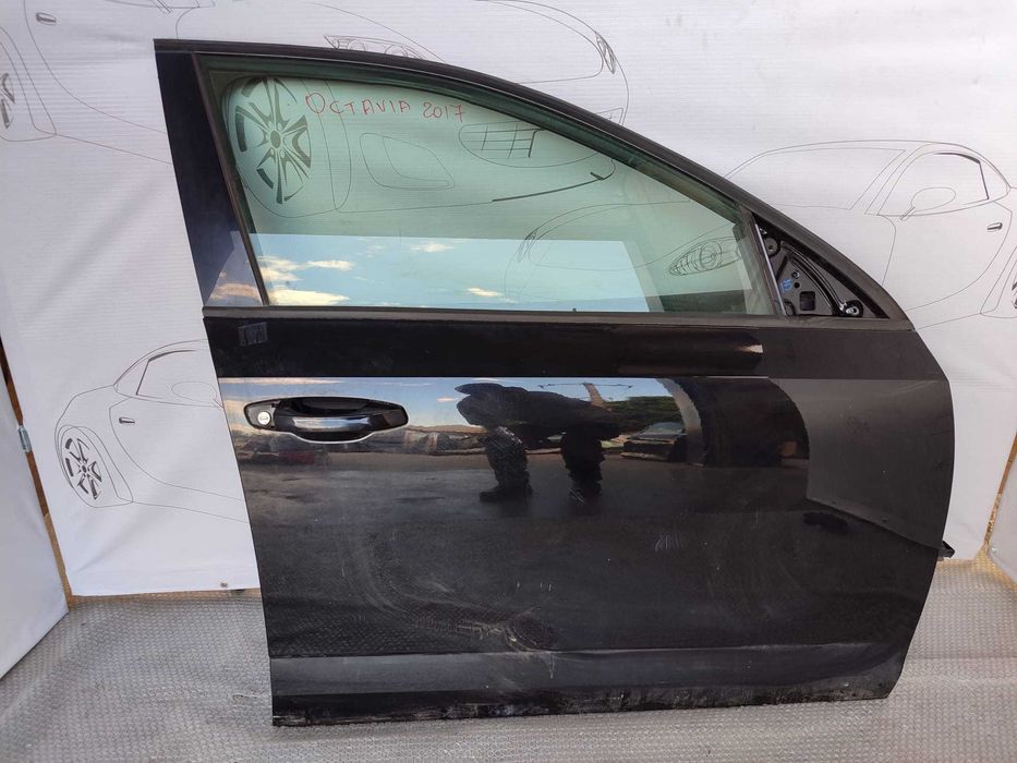 Usa Fata Dreapta Skoda Octavia 3 (5E) Facelift 2017–2020 / Cod OEM 5E0831056A (11F)