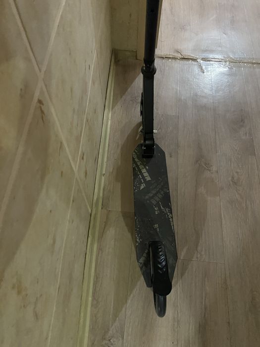 Продам самокат новый