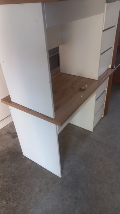 Распродажа офисной мебели