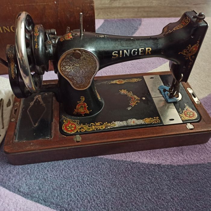 Шевна машина Singer