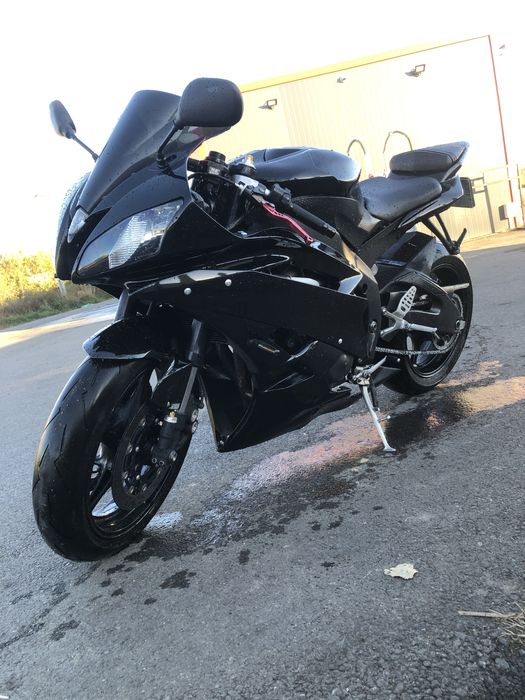 Yamaha r6 2co 2006-2007 rj11 ( r1 , cbr , honda , kawasaki , aprilia )